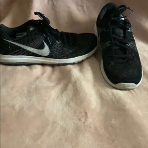 Black/White Nike’s